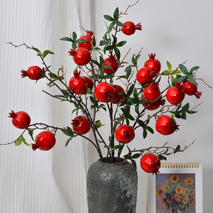 Branches de grenade artificielles Flower Delight, taille moyenne, en mousse, décoration d'intérieur, décoration de salon - Product Image 1