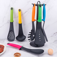 Ensemble d'ustensiles de cuisine en nylon colorés 7 pièces avec support en plastique, spatule, spatule à retourner
