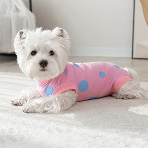 Ropa Clásica de Verano para Perros Pequeños al por Mayor OEM/ODM, Camisetas Transpirables de Poliéster de 4 Patas para Westies y Razas Pequeñas - Product Image 4
