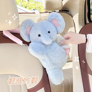 กล่องใส่ทิชชู่รูปหมูน่ารัก ตุ๊กตาขนนุ่ม แขวนหลังเบาะ พกพาสะดวก ใช้ได้ทั้งในรถและที่บ้าน - Product Image 3