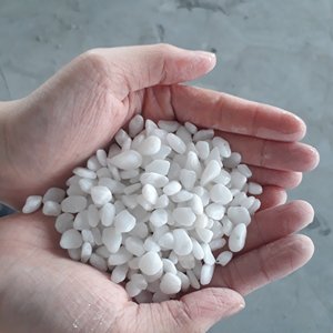 Vente en gros de galets de pierre blanche neige de 3 à 80mm graviers de copeaux de pierre naturelle concassée pour la décoration et l'aménagement paysager - Product Image 3