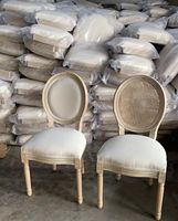 Chaise en bois Louis OK-9008 avec coussin pour hôtel, mariage, événement, sièges commerciaux