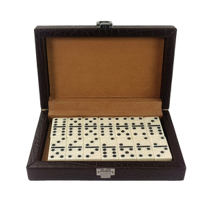 Estuche de Lujo para Dominó, Caja de Cuero PU con Diseño de Cocodrilo para Dominó Doble Seis, Juego de Mesa Ecológico, Color y Logotipo Personalizables - Product Image 1