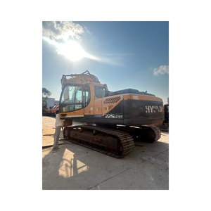 Excavadora Hyundai 225LC-9 Original de Alta Calidad, de Segunda Mano, en Buen Estado de Funcionamiento, Disponible para la Venta - Product Image 1