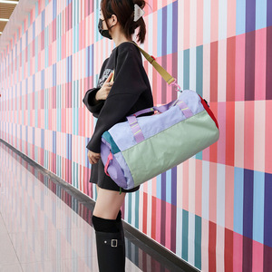 Sac de sport pliable léger et résistant à l'eau en tissu Oxford avec fermeture éclair, idéal pour la natation et l'entraînement physique - Product Image 5