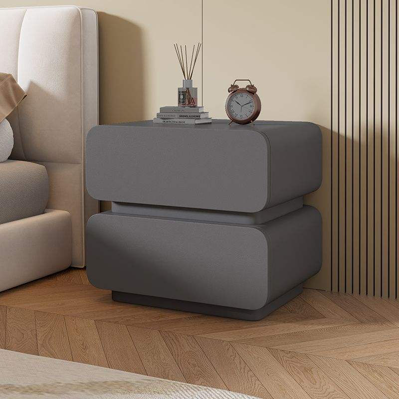 Gris foncé, entièrement emballé et expédié.