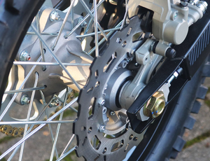 Bosuer 2025, dos tubos de <span class=keywords><strong>escape</strong></span> duales, dos tubos de <span class=keywords><strong>escape</strong></span> duales, 300cc, motocicleta, moto de cross, eje de equilibrio del motor, portaequipajes y faro - Product Image 4