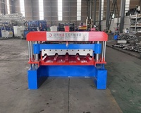 Machine de formage de tuiles trapézoïdales à nervures hautes de 686 mm avec engrenage et pompe / Machine de formage de tôles IBR
