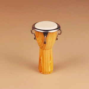 Mini modelo de instrumento musical hecho a mano, réplica de tambor Djembe, adorno para el hogar, decoración de escritorio para amantes de la música - Product Image 1