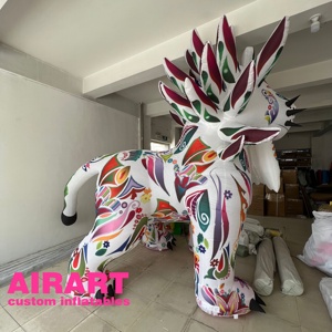 Statua Gonfiabile di Leone Stilizzata per Centri di Intrattenimento per Bambini - Product Image 2