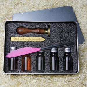 Vente en gros de <span class=keywords><strong>mini</strong></span> tampons à la cire personnalisés set de stylos à <span class=keywords><strong>plume</strong></span> calligraphie antique <span class=keywords><strong>stylo</strong></span> à encre trempée pour cadeaux de Noël - Product Image 1