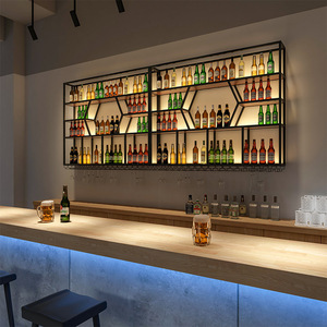 Étagères murales flottantes en fer forgé pour bouteilles d'alcool - Product Image 2