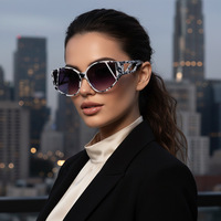 Lunettes de soleil coréennes tendance, nouveau style, personnalisées, polyvalentes, protection UV400, monture complète, pour photos de rue, style simple