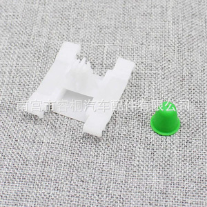 Shuangxuan Door <b>Trim</b> <b>Clip</b> Retainer 1H0853585B Plastic With Rubber Washer For Volkswagen - Product Image 2