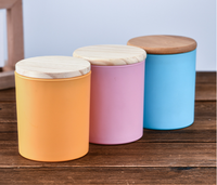 Nouveaux pots à bougies en verre givré Camett 4OZ-14OZ avec couvercle en bois de bambou pour la décoration de Noël à la maison en gros