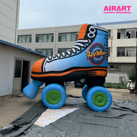 Modèle de patin à roulettes gonflable de 4 m de hauteur pour la promotion de la marque et les événements publicitaires