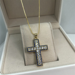 Collar con Colgante de Cruz Religiosa de Oro con Diamantes para Mujer, Joyería de <span class=keywords><strong>Fe</strong></span>, <span class=keywords><strong>Esperanza</strong></span> y Creencia, Collar de Moda con Cruz de Diamantes - Product Image 4