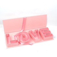 Logo personnalisé amical OEM imprimé dur LOVE combinaison de lettres anglaises tiroir d'emballage en papier boîte-cadeau coulissante avec fleur