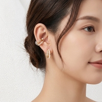 Boucles d'oreilles créoles invisibles non-percées en cuivre plaqué or 18 carats, avec perles et zircons à double rangée, motif spirale anti-moustiques, tendance pour femme
