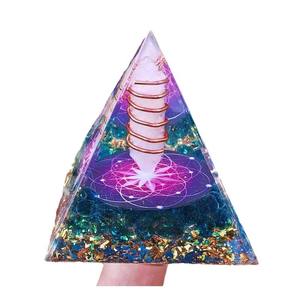 5cm 6cm 8cm cristaux de guérison de pierres précieuses en gros <span class=keywords><strong>Orgonite</strong></span> Orgone pyramide énergie pour spirituel - Product Image 5