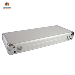 Caja de almacenamiento de tarjetas graduadas de aluminio tipo K plateada de 32 piezas con relleno de espuma - Product Image 5