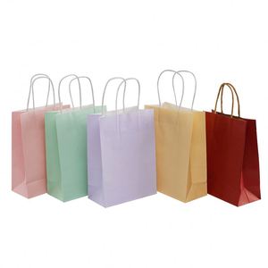 ถุงกระดาษสีขาวพิมพ์ลายตามสั่ง 120 แกรม ราคาถูก พร้อมหูหิ้วแบบเกลียว มีหลายสีให้เลือก - Product Image 3