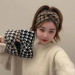 طوق رأس فاخر وأنيق للنساء لفصل الخريف والشتاء، بتصميم كلاسيكي منقوش ومحبوك لتصفيف الشعر اليومي، رباط رأس دافئ للاستخدام اليومي - Product Image 3