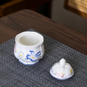 2026 New Arrived Vintage Big British Style Floral Decal Bone China sugar <b>pot</b> - Product Image 2