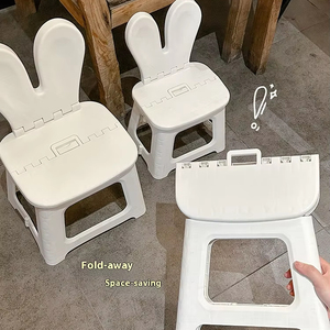 Tabouret pliant Maza <span class=keywords><strong>blanc</strong></span>, léger, portable, en plastique, pour la maison, la <span class=keywords><strong>salle</strong></span> <span class=keywords><strong>de</strong></span> <span class=keywords><strong>bain</strong></span>, le changement <span class=keywords><strong>de</strong></span> chaussures, la porte - Product Image 1