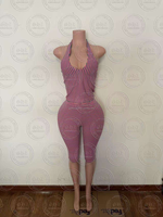 Ensemble 2 pièces d'été personnalisé avec logo pour femme : haut dos nu rayé et pantalon capri – Tenue décontractée, loungewear et sportswear