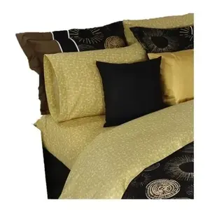 Ensemble de draps Zuri Gold Queen 4 pièces 50% coton 50% polyester Literie imprimée moderne pour usage domestique - Product Image 1