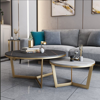 Ensemble de tables basses gigognes au design minimaliste moderne, plateau en pierre frittée durable, structure en fer, hauteur réglable, gain de place
