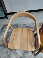 Vente directe d'usine Beston meubles de salle à manger style antique en bois de hêtre massif noyer en bois massif couleur bois naturel chaise