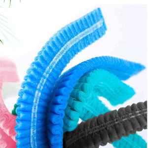 Gorros Desechables Multicolor de Tela No Tejida, Tipo Bouffant, para Salones de Belleza, Tatuajes, Uso Médico y Hostelería - Product Image 2