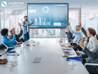 Pantalla Interactiva Inteligente con Pantalla Táctil 4K de 65 Pulgadas, Disponible en Almacenes de Leaderhub en EE. UU., Pizarra Interactiva