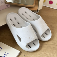 Chaussons de massage pour femmes en EVA, souples, élastiques, à séchage rapide, antidérapants, avec acupression, pour salle de bain, spa, maison, tendance