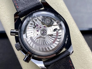 Reloj Mecánico de Buceo de Lujo de la Mejor Calidad, 44 mm, Fábrica N1, Movimiento 9300, Cerámica Negra, Reloj Cronógrafo Dark Side of The Moon - Product Image 5