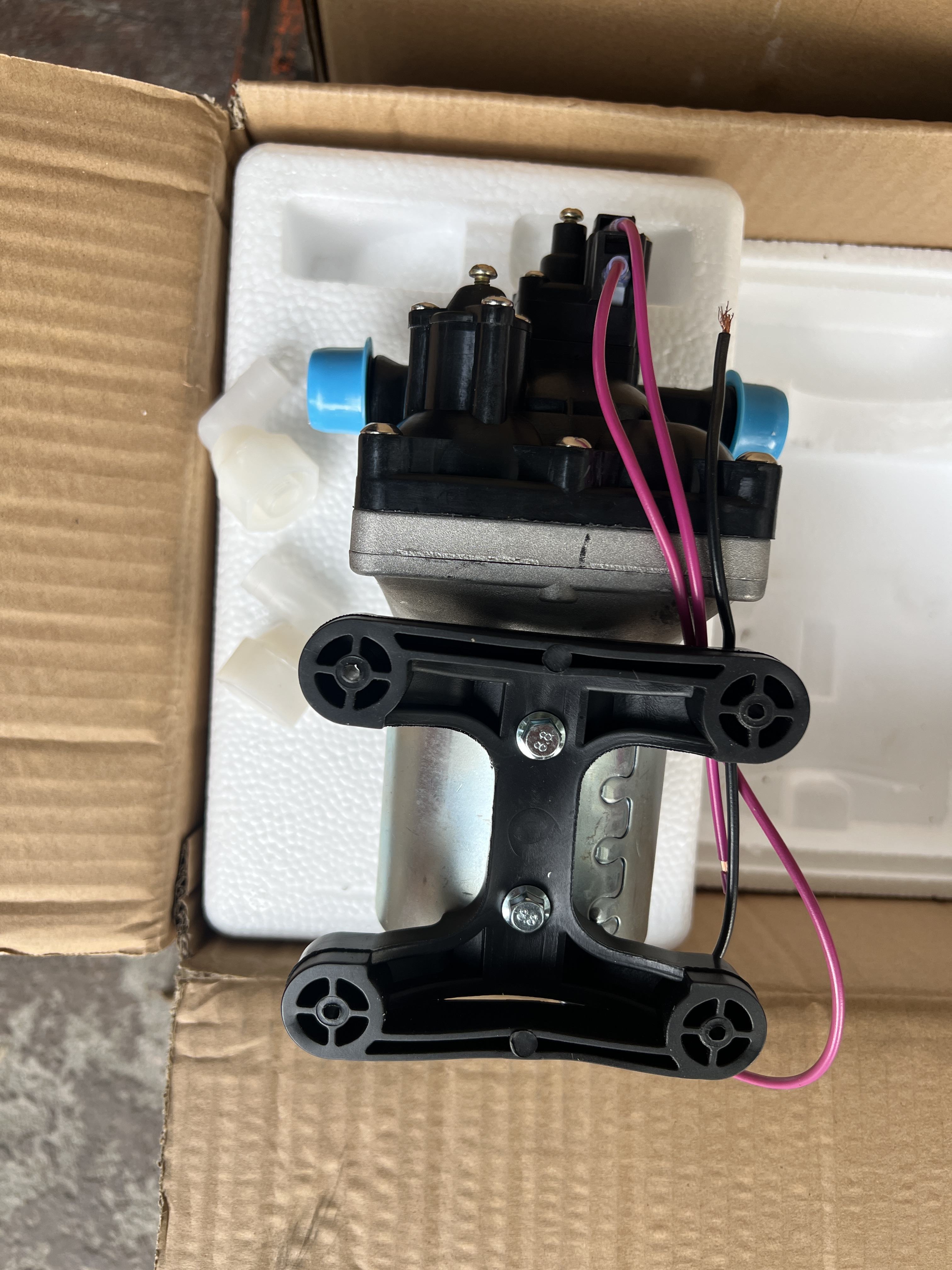 Zk6120 Bus Spare Parts - High-Quality Water Pumps for Africa