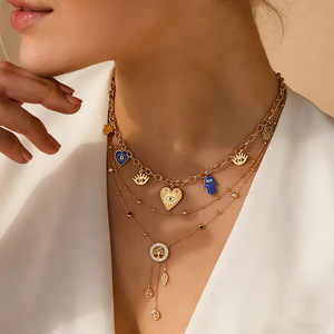 Collar con colgante de moda, chapado en oro de 18k, árbol de la vida, luna y estrellas, para uso diario. - Product Image 1