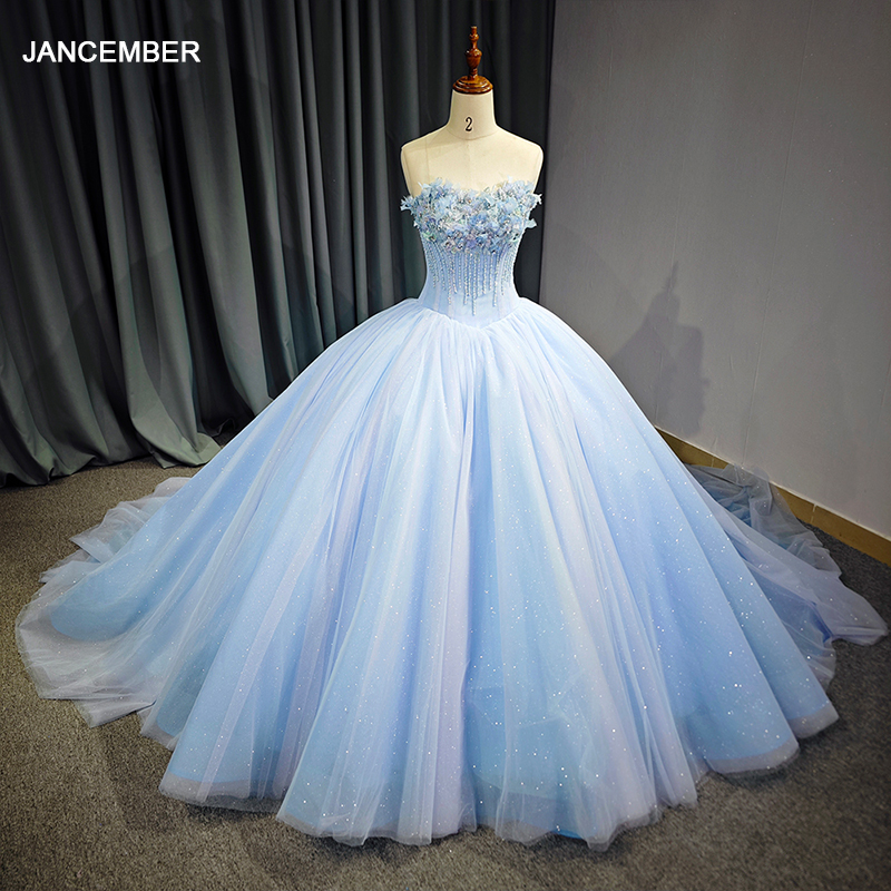 Hermoso vestido azul para 15 años para elegancia y estilo