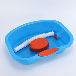 Shower basin - Elderly patient lying flat on bed - Washing hair - Soaking head - Head therapy - Product Image 6