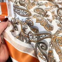 Écharpe carrée en satin de soie pour femme, motif cachemire, logo personnalisé, 70x70cm, foulard de luxe, accessoire de mode élégant