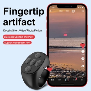 Vente en gros Télécommande Scroll <span class=keywords><strong>Ring</strong></span> Page Turner Contrôleur vidéo du bout des doigts Anneau de défilement BT sans fil avec boîtier de charge - Product Image 1