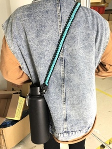 De alta calidad, proveedor de China, mano tejer larga ajustable paracord botella de mango 550 paracord correa de hombro - Product Image 6