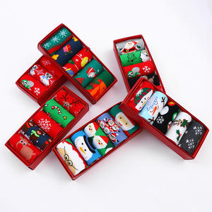 Caja de Regalo Navideña Personalizada con 5 Pares de Calcetines, Diseño de Reno, Papá Noel, Árbol de Navidad, Copo de Nieve, Calcetines Afelpados para Hombre y Mujer - Product Image 6