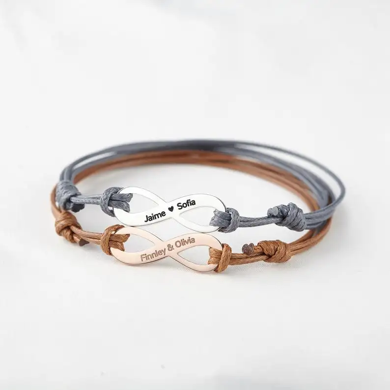 Gepersonaliseerde Gold Gegraveerde Liefde Bericht Charm Teken Lederen Verstelbare Bijpassende Koppels Infinity Armband Vrouwen