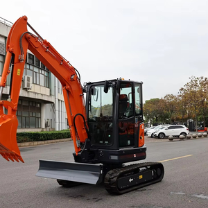 Mini-excavatrice Lonking CDM6035 de 3,5 tonnes, marque chinoise renommée, avec brise-roche hydraulique LG6035 - Product Image 1