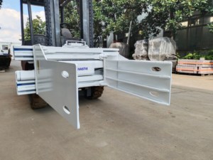 Abrazadera hidráulica para fardos de montacargas para algodón, papel usado y fardos de esponja - Product Image 4