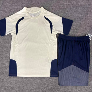 Maillot de football pour hommes des clubs européens célèbres, version thaïlandaise, 100% polyester, léger, respirant, séchage rapide - Product Image 1
