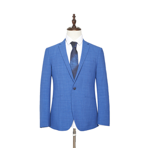 <span class=keywords><strong>Traje</strong></span> de chaquetas para <span class=keywords><strong>hombre</strong></span> 2024 último diseño <span class=keywords><strong>azul</strong></span> <span class=keywords><strong>claro</strong></span> de un solo pecho con cuello en V de alta calidad chaqueta acolchada para <span class=keywords><strong>hombre</strong></span> - Product Image 1